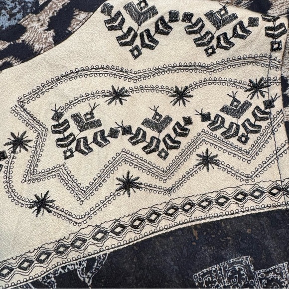 John • Mark Leopard Print Sleeveless Tunic Embroidered size Medium - Picture 11 of 11